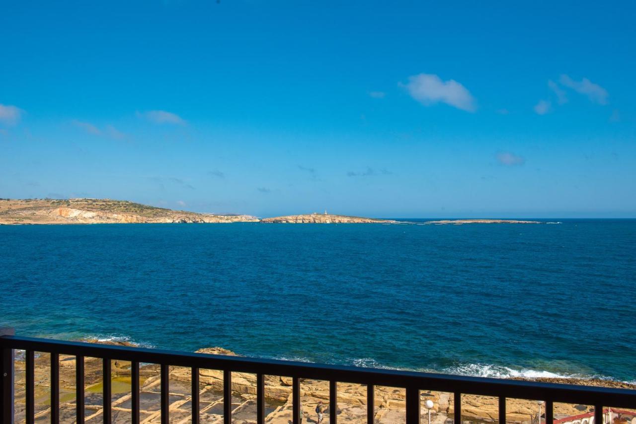 Islet Promenade Seafront 1 Bedroom With Sea View Balcony By Getawaysmalta