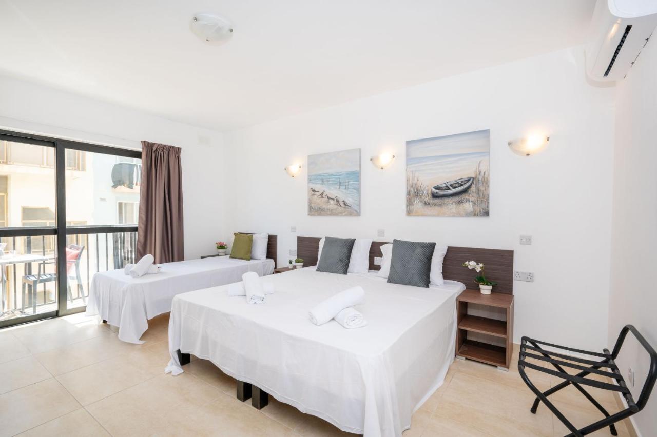 Islet Promenade Seafront 1 Bedroom With Sea View Balcony By Getawaysmalta Appartement